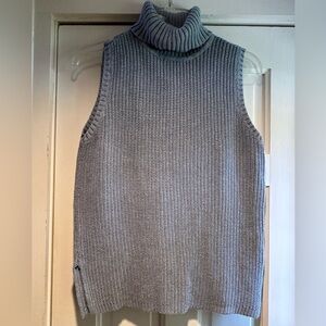 eight eight eight Sleeveless Turtleneck Sweater